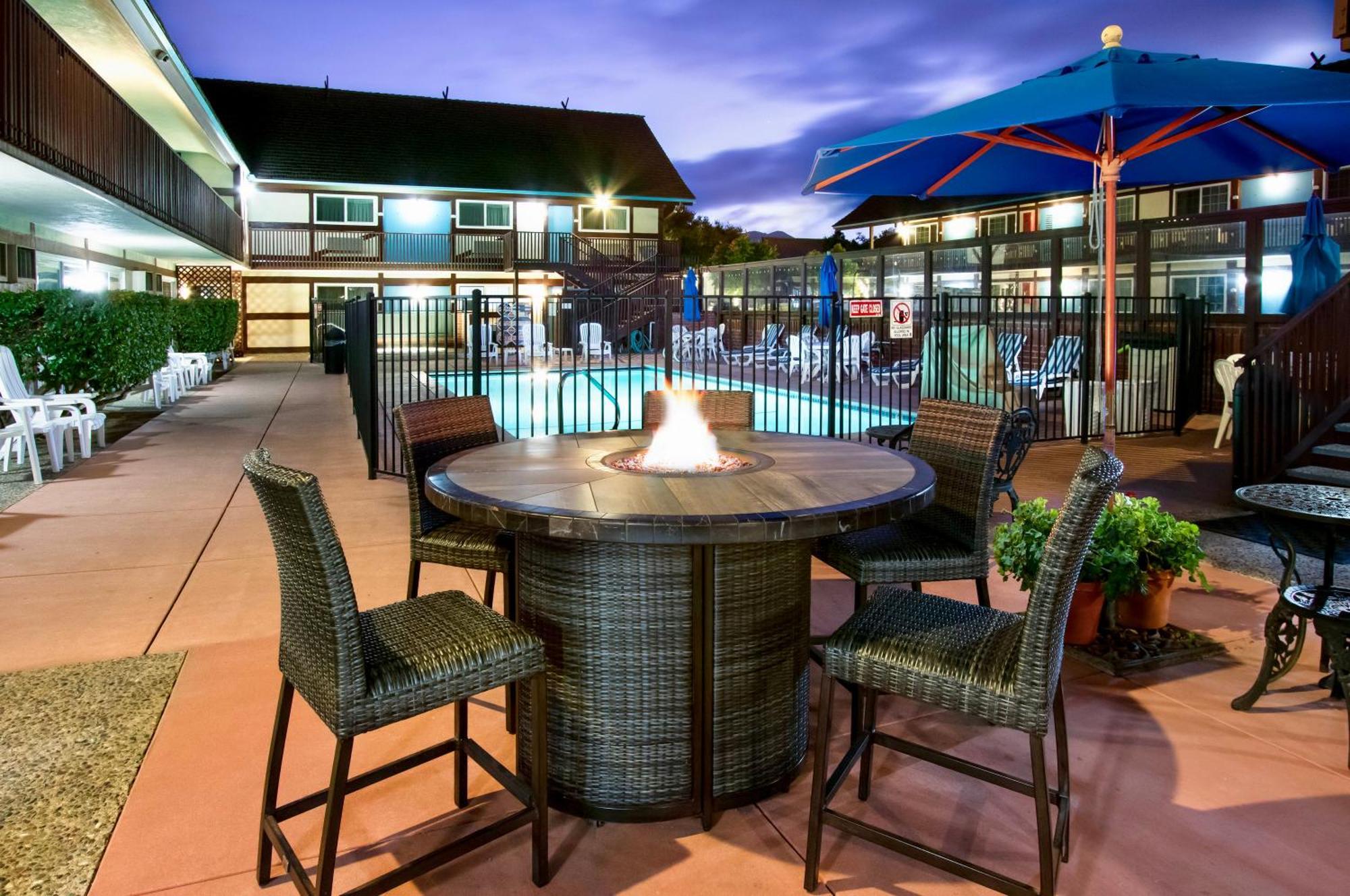 King Frederik Inn Solvang Dış mekan fotoğraf